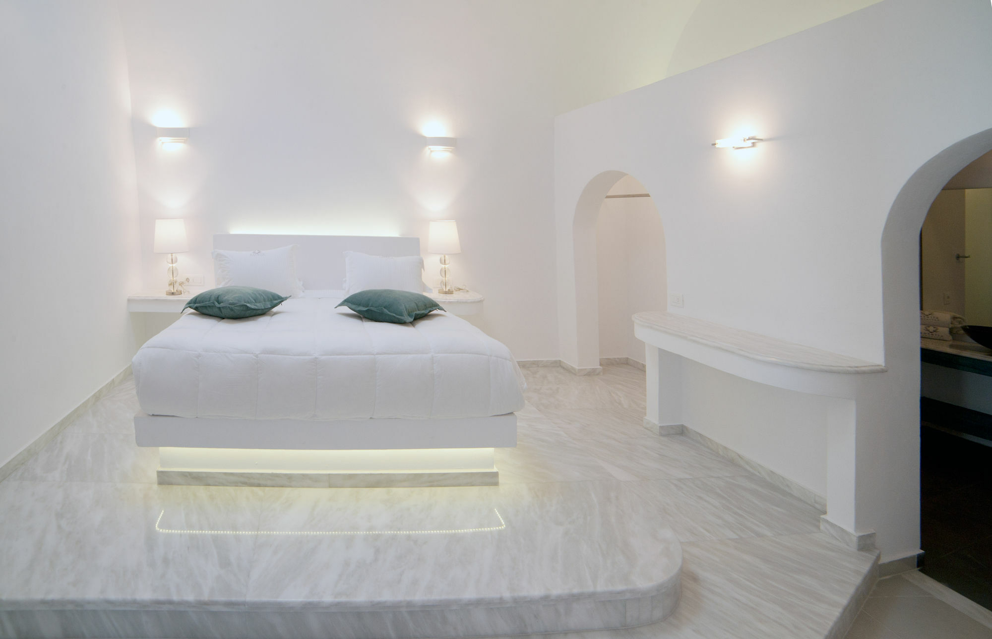 Anteliz Private Villa Fira  Bagian luar foto